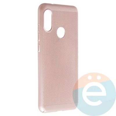 Накладка пластиковая перфорированная на Xiaomi Mi A2 Lite розовая - фото 22866