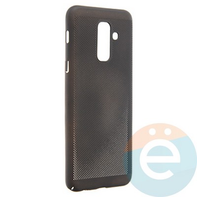 Накладка пластиковая перфорированная на Samsung Galaxy A6 Plus (2018) черная - фото 22920