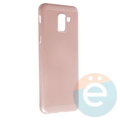 Накладка пластиковая перфорированная на Samsung Galaxy J6 (2018) розовая - фото 23006