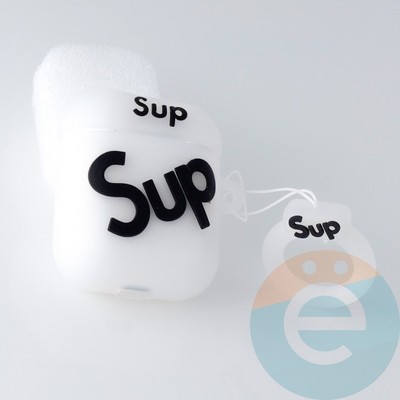 Чехол силиконовый объемный на Apple AirPods Pro Supreme белый - фото 31596