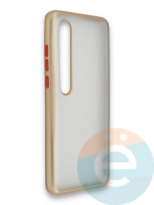 Накладка силиконовая матовая с перламутровой окантовкой для Xiaomi Mi 10 золотистая - фото 36859