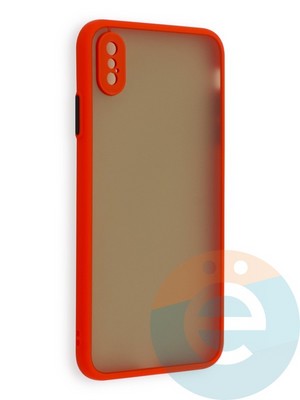 Накладка пластиковая с силиконовой окантовкой с защищенной камерой для iPhone Xs Max красная - фото 40564
