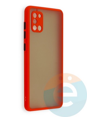 Накладка пластиковая с силиконовой окантовкой с защищенной камерой для Samsung Galaxy A31 красная - фото 40572