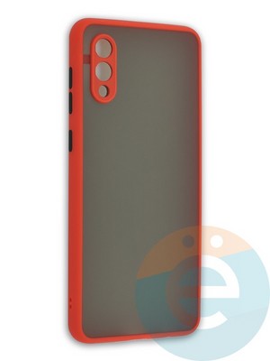 Накладка пластиковая с силиконовой окантовкой с защищенной камерой для Samsung Galaxy A02 красная - фото 41911