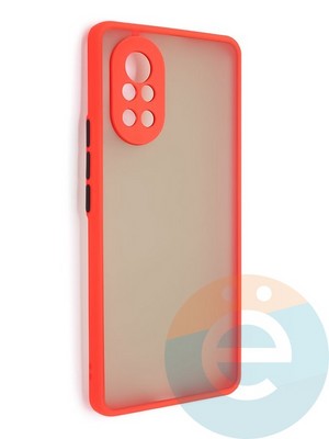 Накладка пластиковая с силиконовой окантовкой с защищенной камерой для Huawei Nova 8 красная - фото 48600