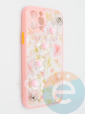 Накладка пластиковая с цепочкой для Apple iPhone 12 Pro нежно розовая - фото 47786