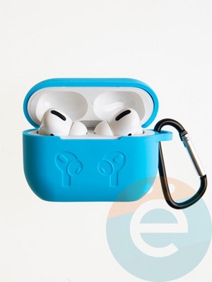 Чехол силиконовый для наушников Apple AirPods Pro 2 с логотипом и карабином голубой - фото 57344