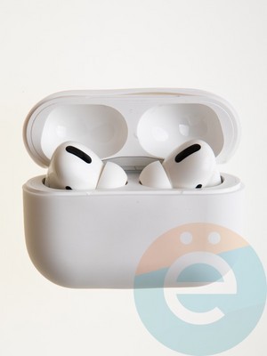 Чехол силиконовый для наушников Apple AirPods Pro 2 ультра-тонкий White - фото 58220